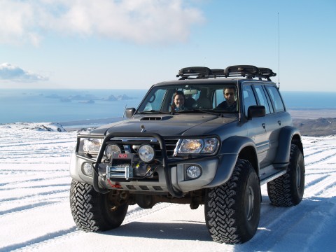 nissan partol offroad.jpg