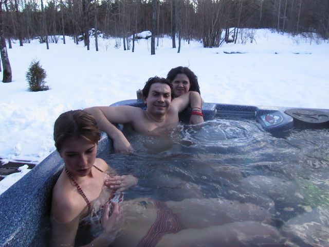 Тук нещо съм се намръщил. Сигурно ми е топличко :).